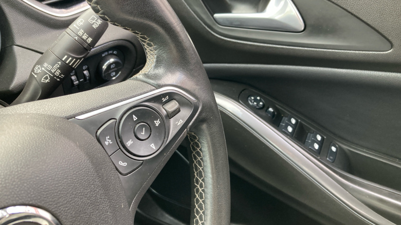 Vauxhall Grandland X 1.2 Turbo Griffin Edition 5dr Petrol Hatchback